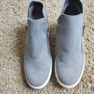 Gray Slip-On Sneakers with Knit Upper and Rubber Sole